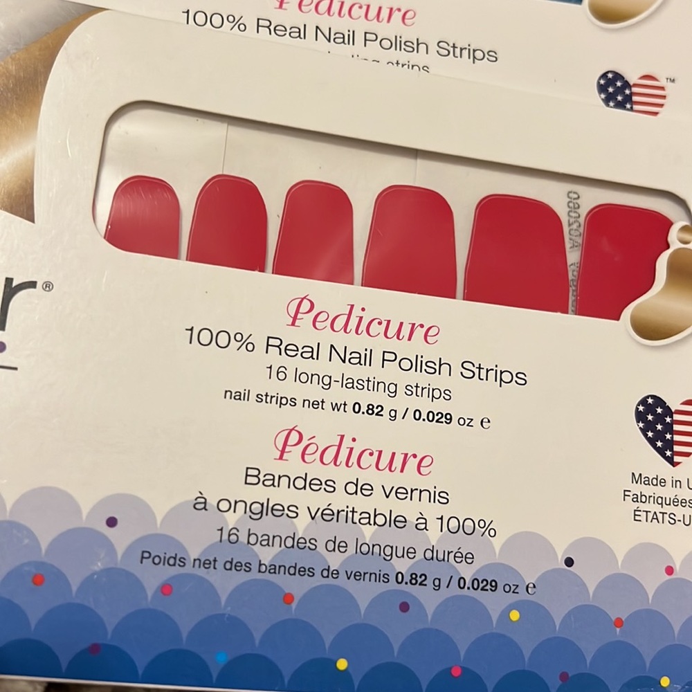 Color Street Pedicure - Picture 3 of 4
